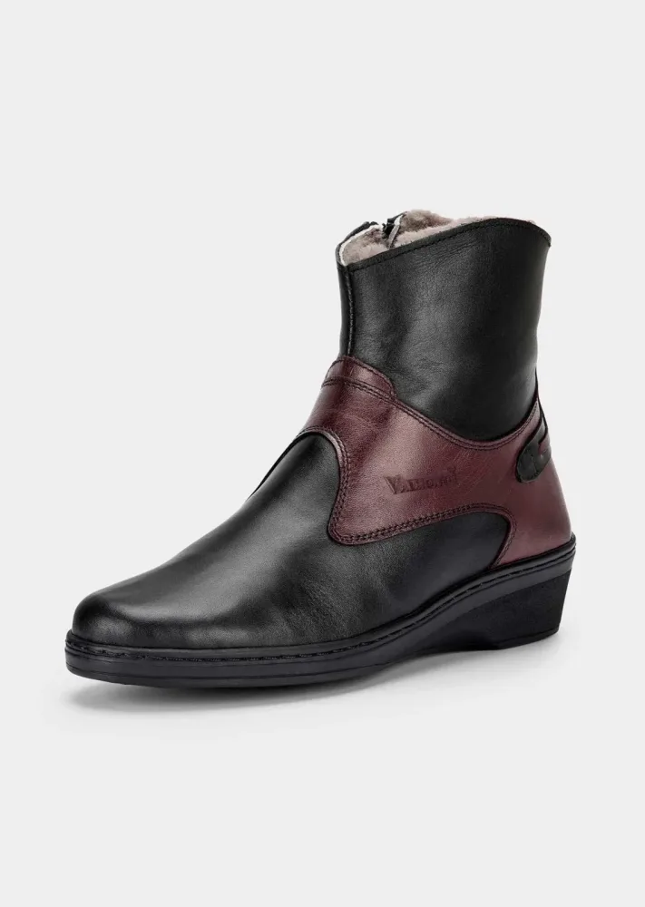 Leder-Stiefeletten mit farblichen Akzenten - schwarz / bordeaux - Gr. 36 von Goldner Fashion