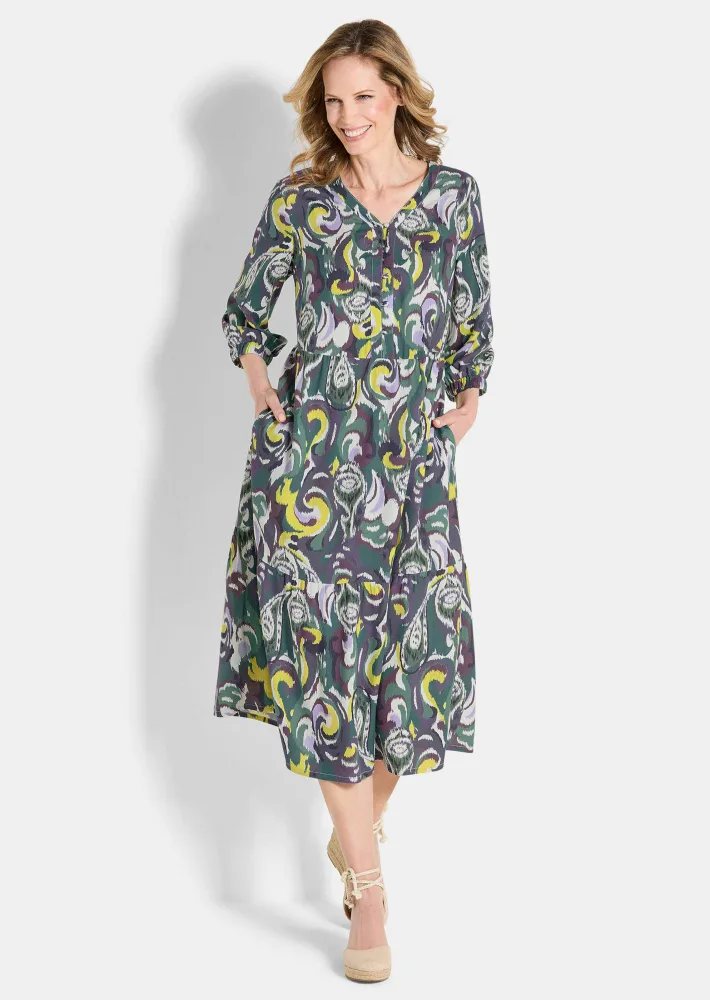 Druckkleid aus weich fliessender Viskose - grün / gemustert - Gr. 20 von Goldner Fashion