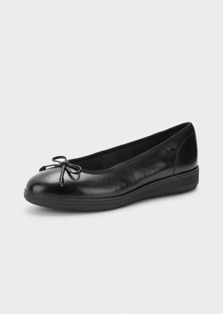 Ballerina mit Keilabsatz - lackschwarz - Gr. 36 von Goldner Fashion