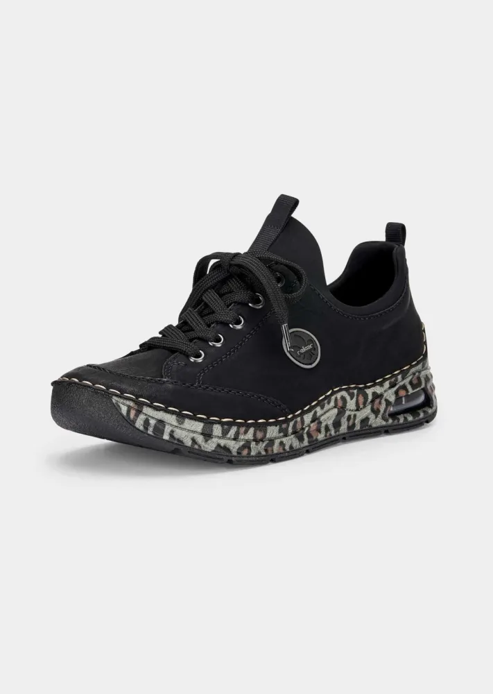 Slip-on-Sneaker mit Laufsohle im Animal Print - schwarz - Gr. 36 von Goldner Fashion