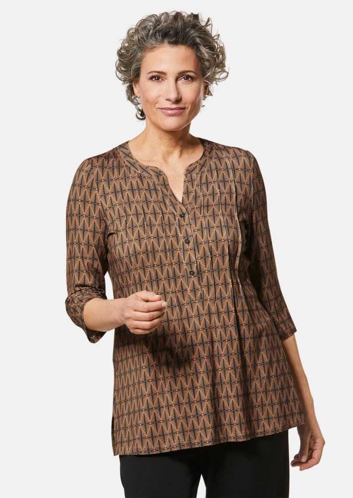 Figurschmeichelndes Drucktunika-Shirt - schwarz / camel - Gr. 22 von Goldner Fashion