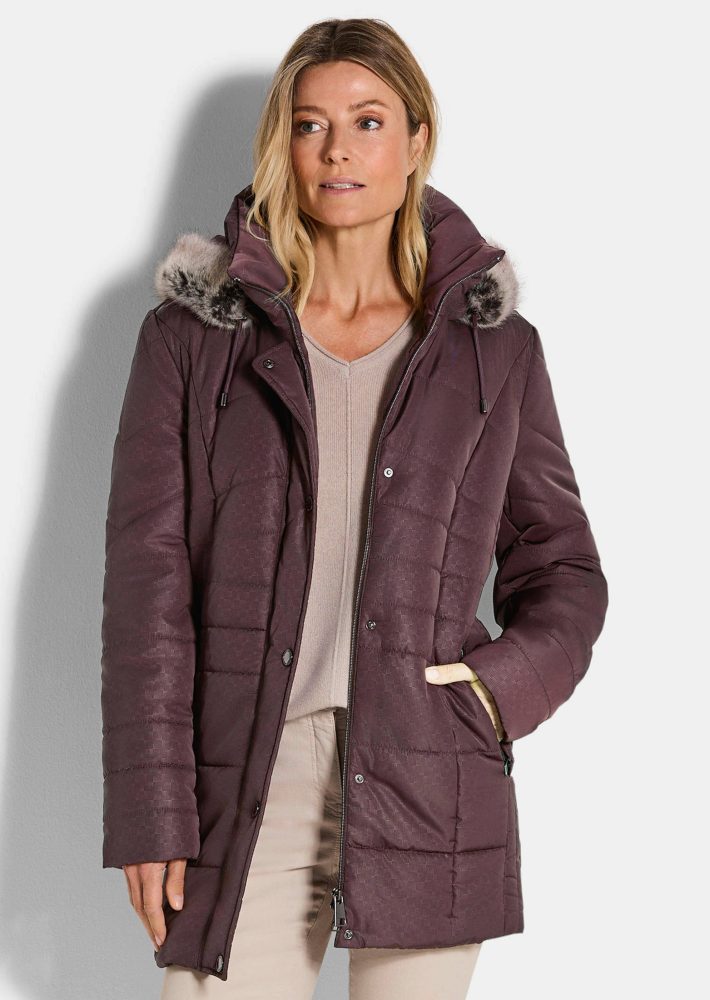 Stepp-Kurzmantel mit Kapuze und Webpelz - bordeaux - Gr. 44 von Goldner Fashion