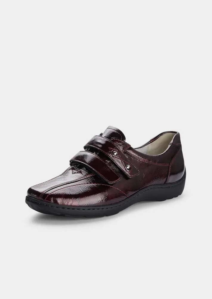 Halbschuhe mit verstellbarem Klettverschluss - bordeaux - Gr. 37 von Goldner Fashion
