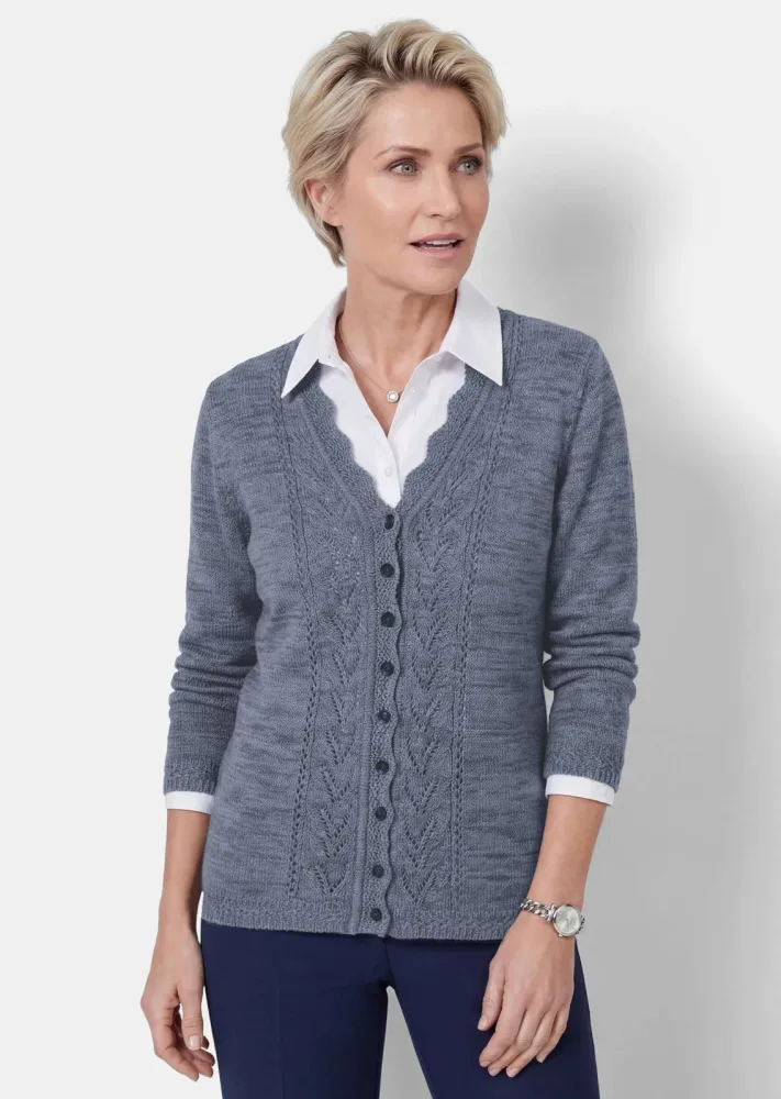 Strickjacke mit filigranen Ajourdetails - rauchblau - Gr. 19 von Goldner Fashion