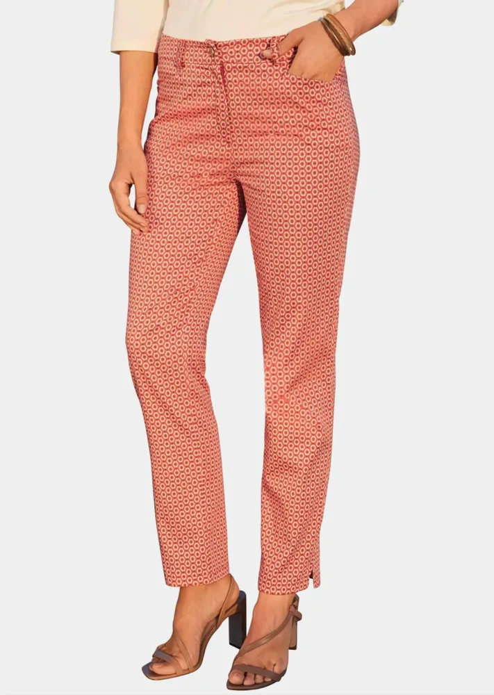 Trageangenehme Hose mit grafischem Minimaldruck - pfirsich / gemustert - Gr. 25 von Goldner Fashion