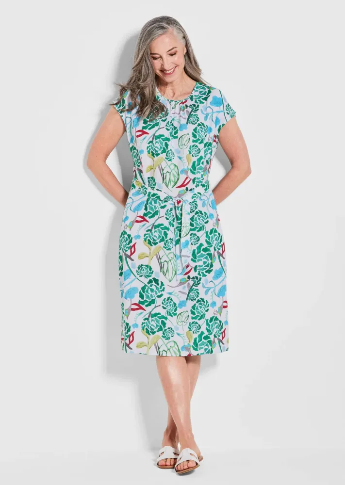 Druckkleid mit Alloverprint & Bindegürtel - grün / gemustert - Gr. 22 von Goldner Fashion