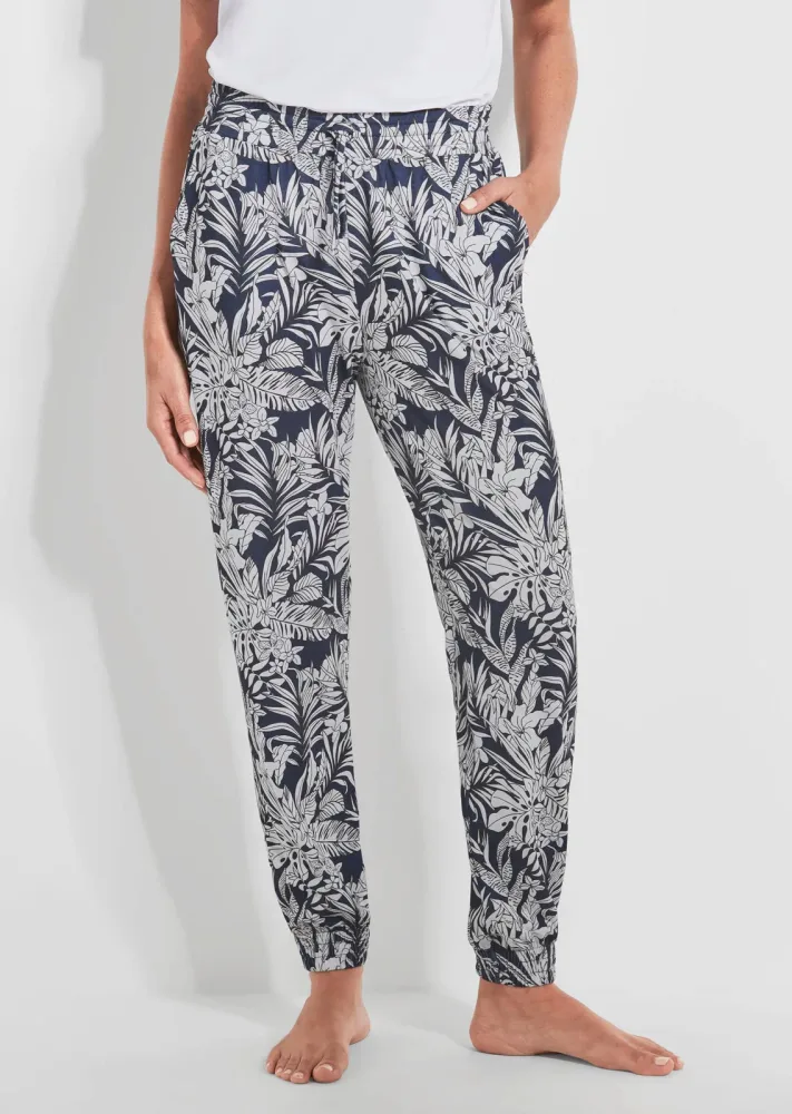 Bequeme Jogginghose mit Blätter-Print - marine / weiss / gemustert - Gr. 23 von Goldner Fashion