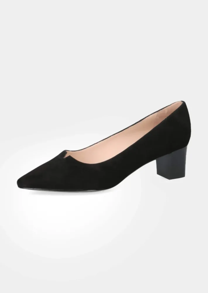 Pumps aus echtem Veloursleder - schwarz - Gr. 6 von Goldner Fashion
