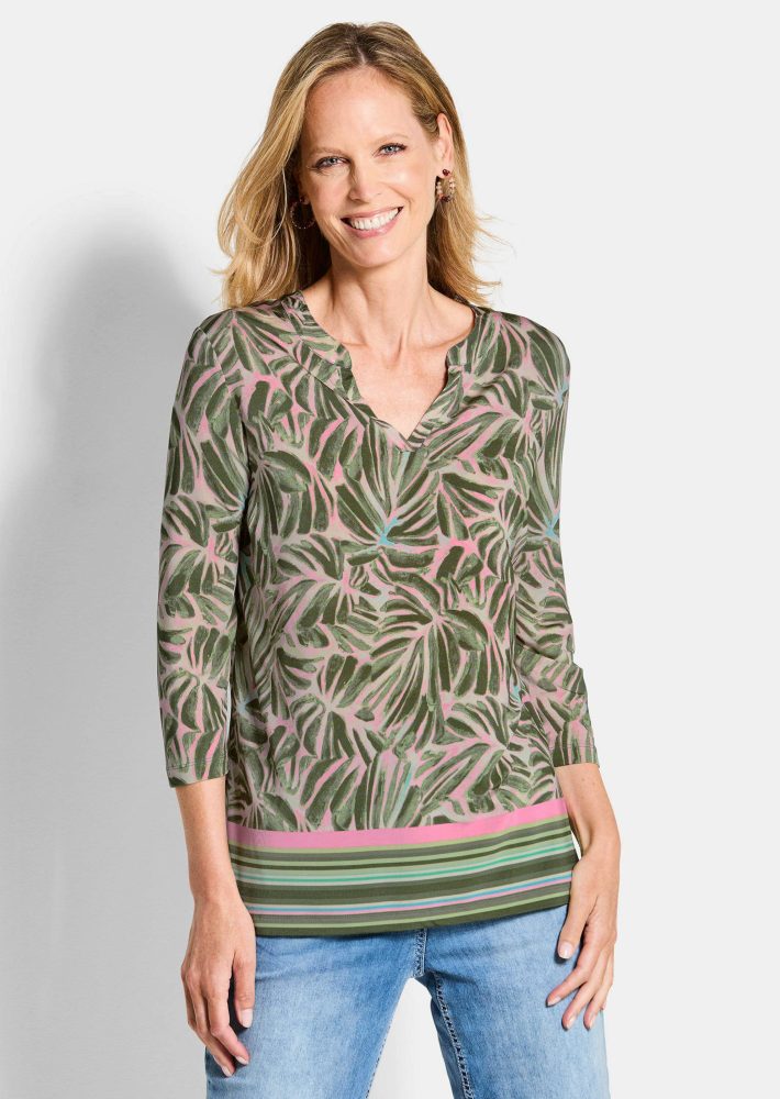 Shirt aus kühlendem Viskose-Jersey - khaki / gemustert - Gr. 19 von Goldner Fashion