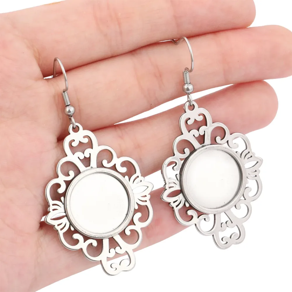 6 Stück Edelstahl Hohle Spitzen-Ohrringrohlinge passend für 15mm runde Cabochon-Ohrringe Fassungen DIY Haken Zubehör