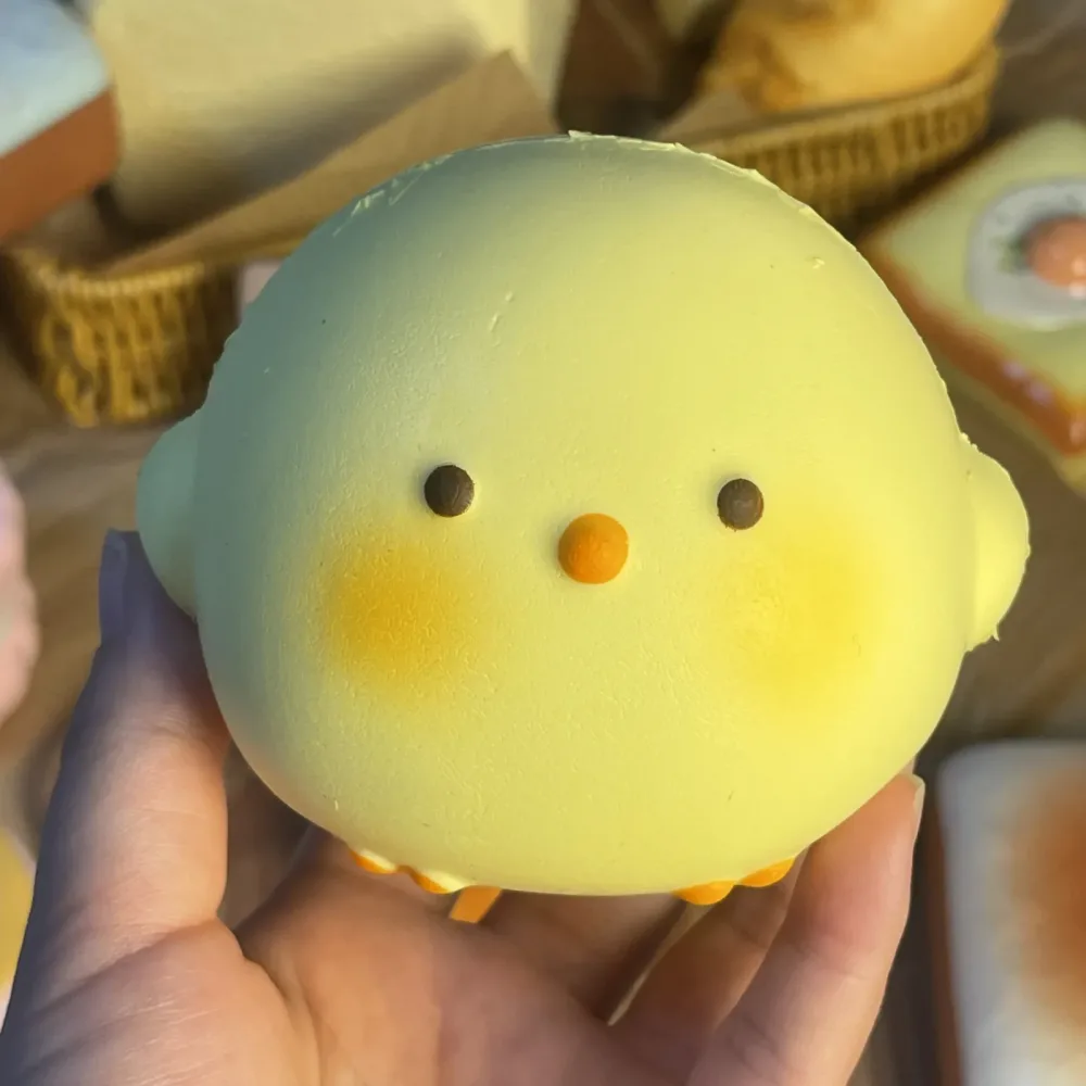 HEISS! Süßes Riesen-Küken-Squishy-Spielzeug, langsam ansteigendes Stressabbau- und sensorisches Zappelspielzeug für Kinder und Erwachsene, Angstzustände, ADHS, Autismus-Entlastung