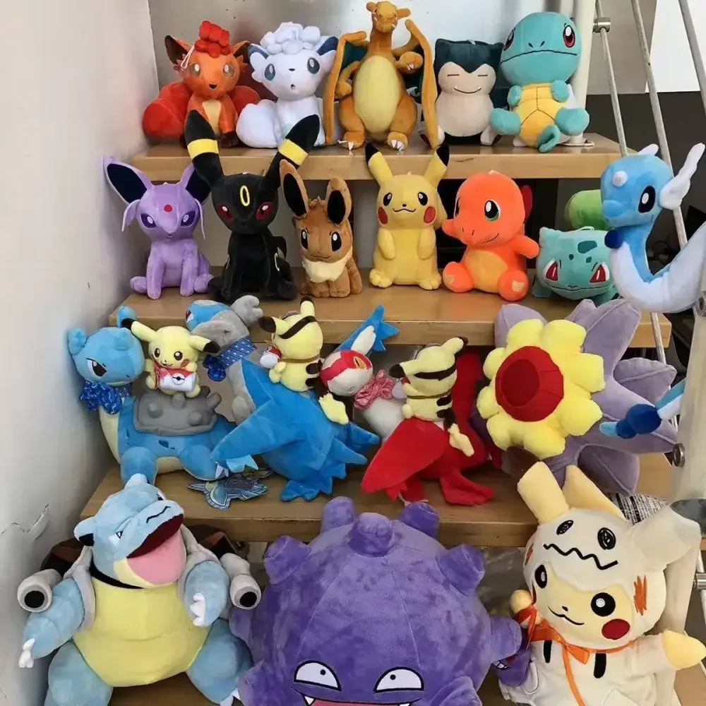 Niedliches Pikachu Plüschtier Pokemon Charmander Squirtle Bulbasaur Stoffpuppe Eevee Scorbunny Gengar Snorlax Weihnachtsgeschenke