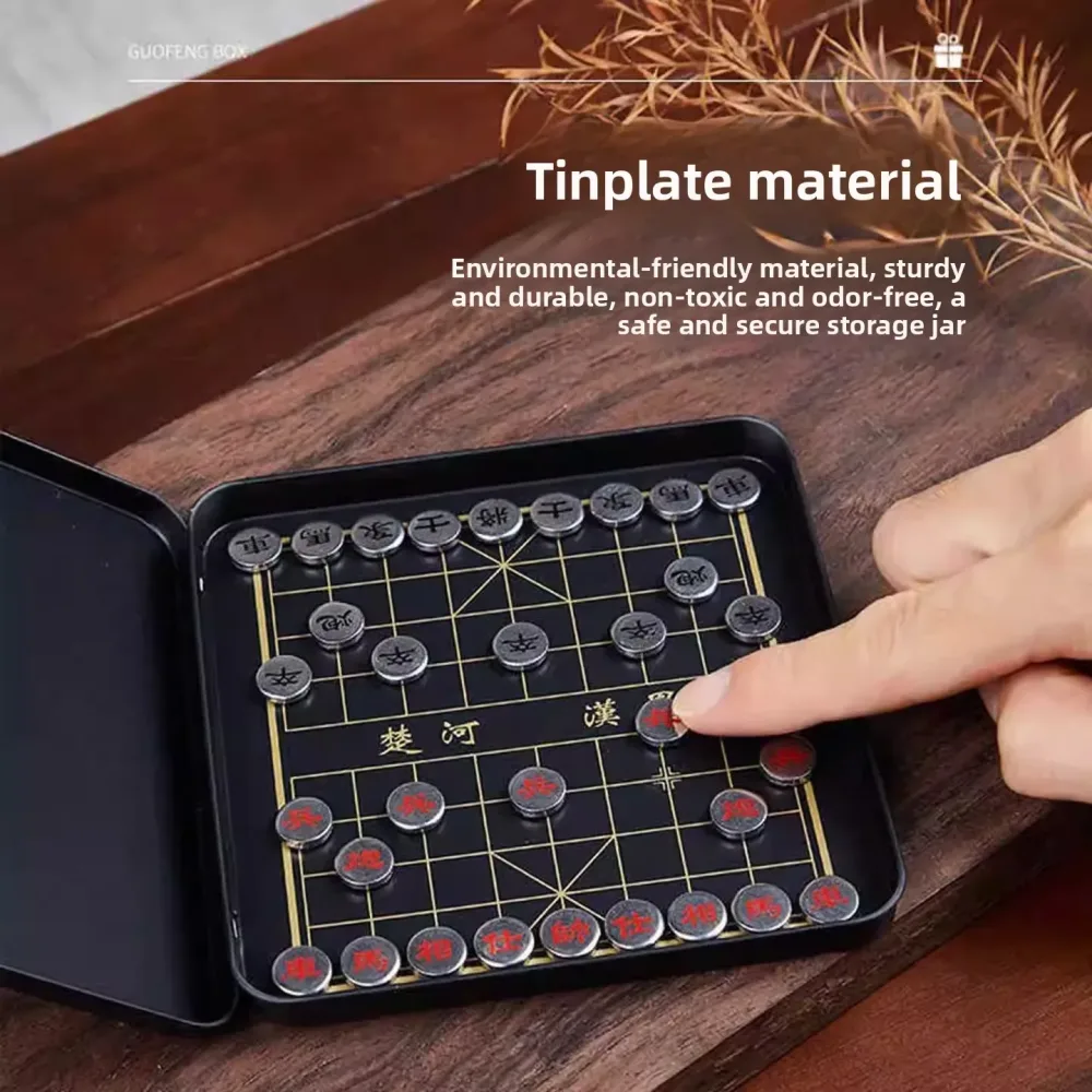 Mini Magnetisches Schach Xiangqi Set Tragbares Metall-Reisespiel Denkspiel Puzzle für Kinder Erwachsene Desktop Familie Party Geschenk