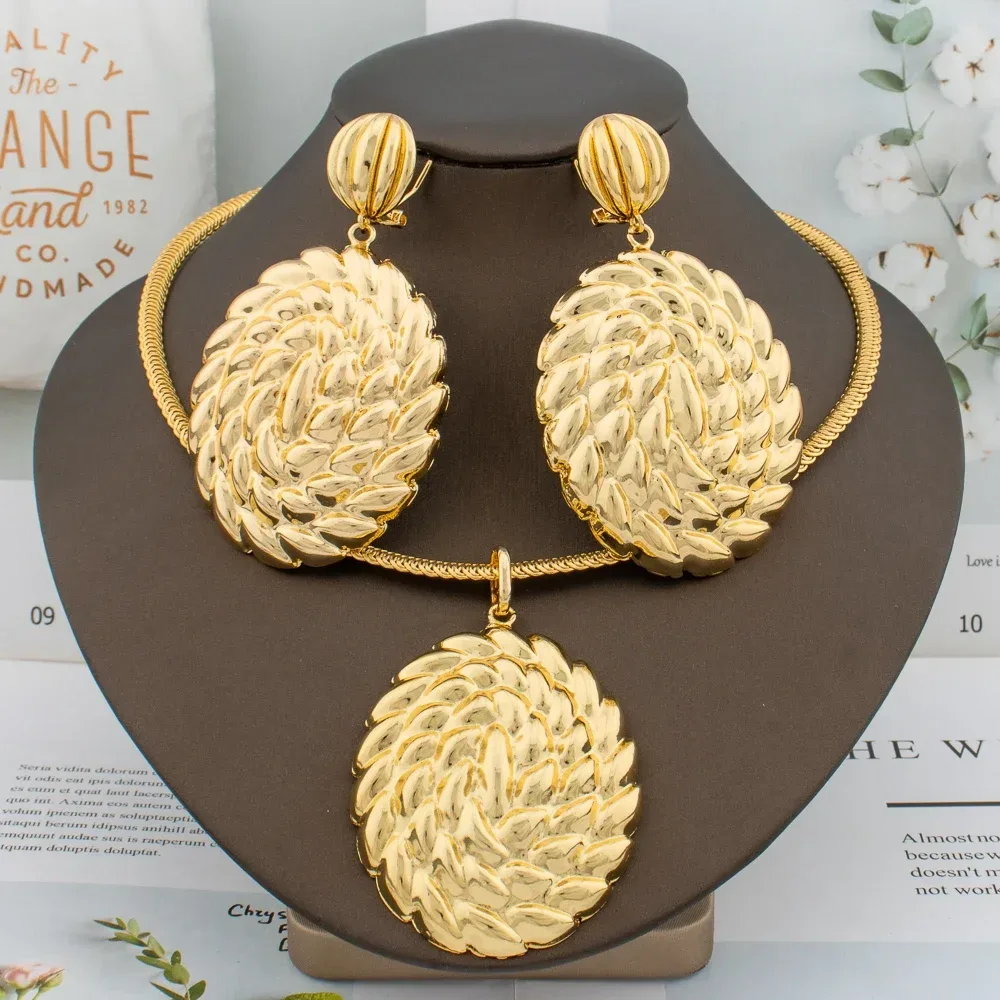 Brasilianisches vergoldetes großes Schmuckset für Frauen, kräftiges Design, große Ohrringe, Halskette, Dubai, afrikanisches 2-teiliges Set, Hochzeitsgeschenk