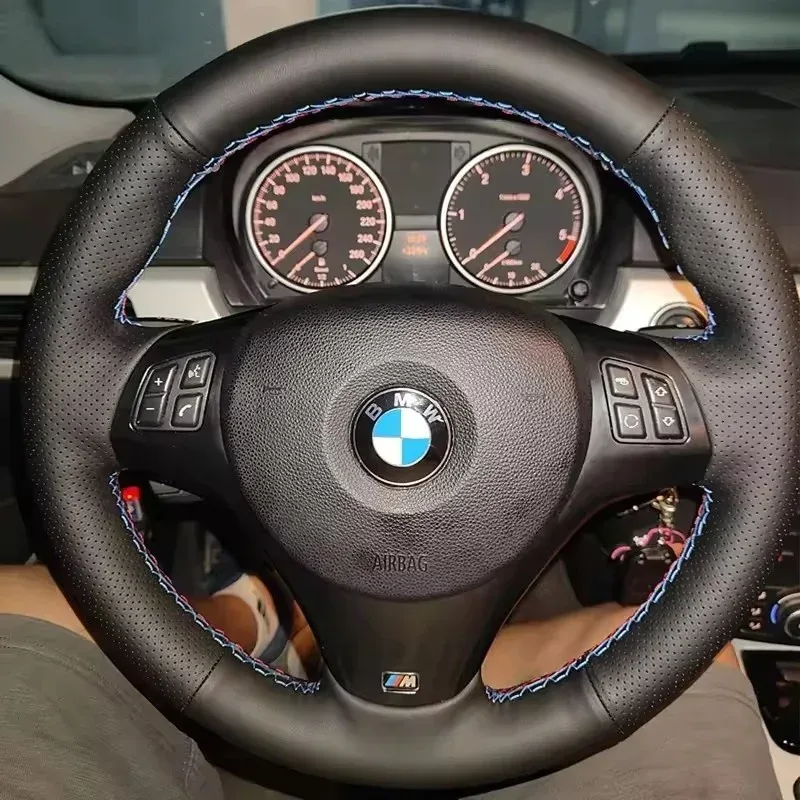 Für BMW E81 E90 Pack M Sport M3 E91 E92 E93 E87 E82 E88 X1 E84 Voll Schwarz Leder Auto Lenkrad Geflecht Weiche Leder Abdeckung