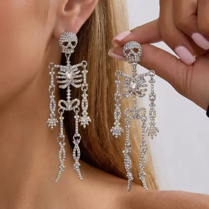 Leichte Luxus Voller Strass Schädel Ohrringe für Frauen Mode Übertrieben Skelett Anhänger Ohrringe Halloween Party Schmuck Geschenk