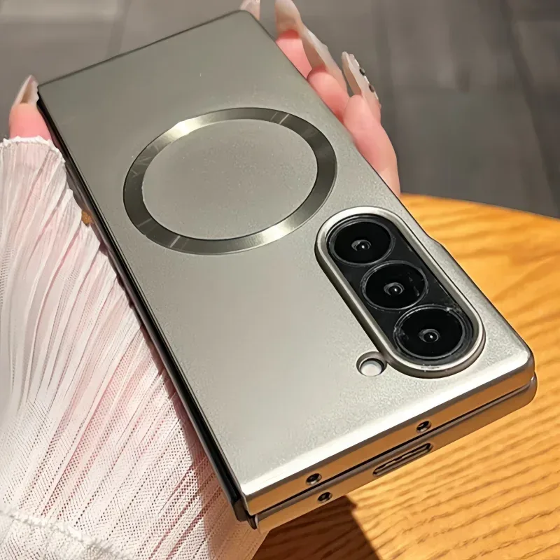 Ultradünne Metall-Lackierung Magnetische Frosting-Hülle für Samsung Z Fold 7 6 5 4 3 Schlanke Matte Magsafe-kompatible Kabellose Ladehülle