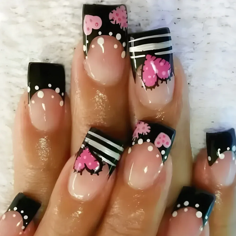 Y2K Mädchen schwarze französische künstliche Nägel 24 Stück kurze quadratische Nägel zum Aufdrücken rosa Liebesherz/Punkt bedruckt Valentinstag Charm Maniküre