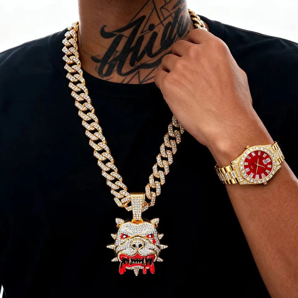 DIY-Zubehör: Bestseller Herrenuhr mit Strass, grenzüberschreitend beliebt, römische und europäische, große Neuheit im amerikanischen Stil, Water Ghost mit Bulle.