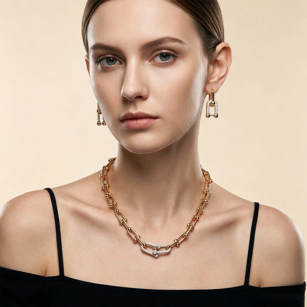 Elegantes 2-in-1 U-Link CZ Schmuckset - Zweifarbig Vergoldete Halskette und Ohrstecker für Damen Hochwertig