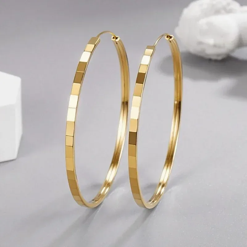 Fashion Classics Metall-Ohrringe mit großem Kreis für Damen, Edelstahl, Kreis, Mädchen, glänzend, zart, Party-Schmuck