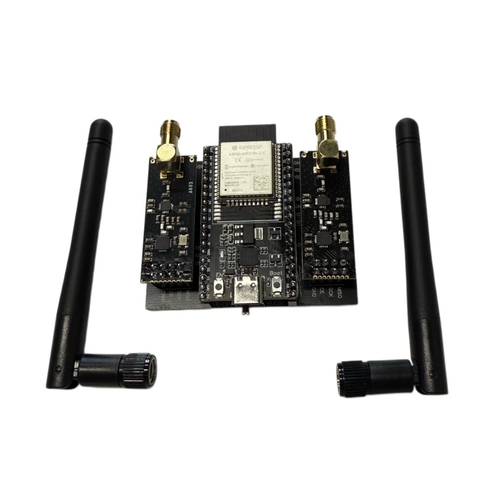 Version 1.2 ESP32 DevKitC + NRF24L01 PA LNA 2,4GHz Modul-Entwicklungsboard mit Bluetooth-Testsignal- und WLAN-Unterstützung