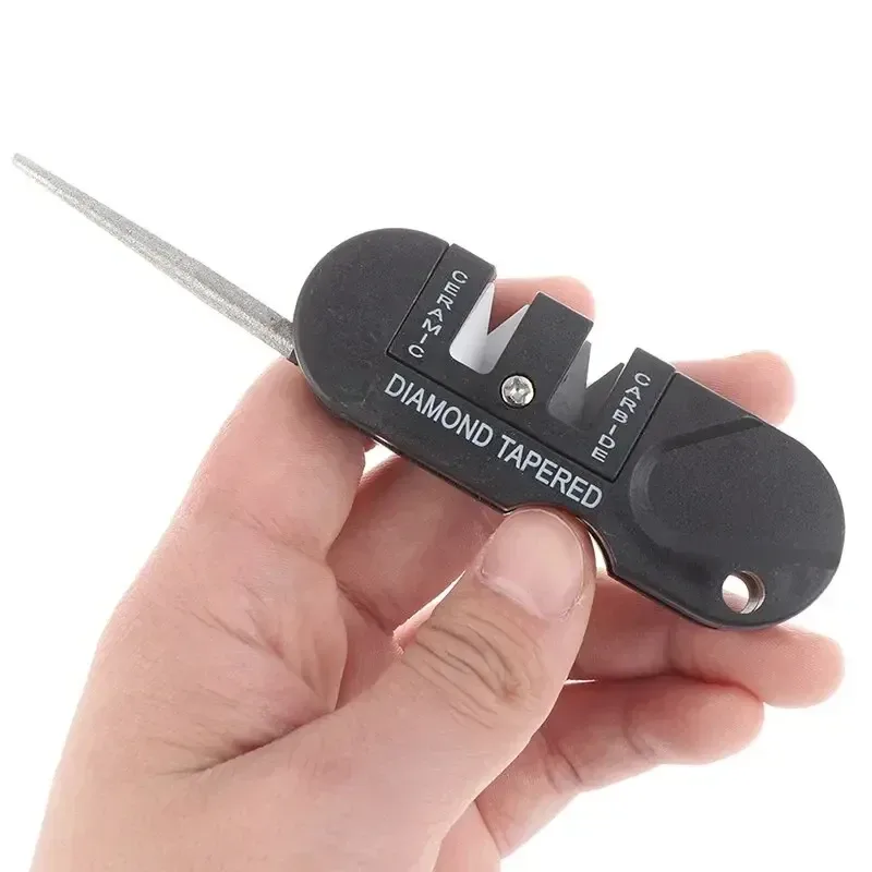 4-in-1 Mini Tragbarer Messerschärfer Wolfram-Keramik-Hartmetall-Wetzstein Multifunktionales Outdoor-Camping-Werkzeug