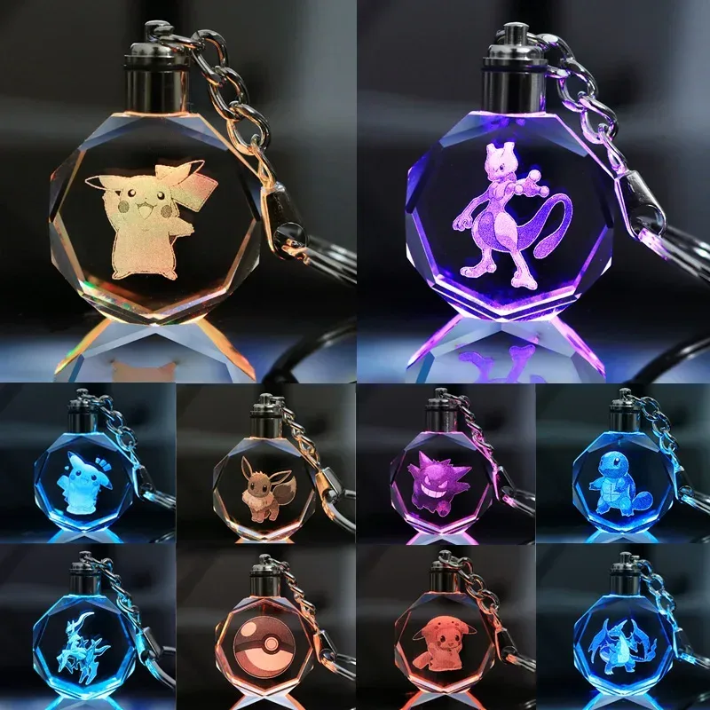 Anime Pokemon Bunte Kristall-Lampe Schlüsselanhänger Cartoon Pikachu Actionfiguren Glas-Anhänger Nachtlicht Schlüsselring Kette Spielzeug Geschenke