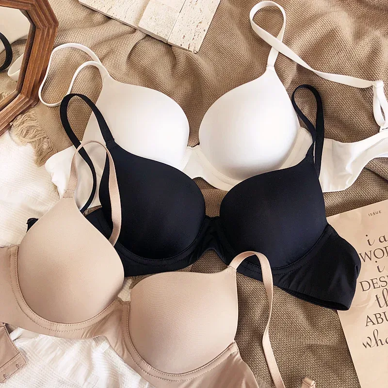 Nahtlose Unterwäsche für Frauen plus Größe BH sexy tief v Push-up Büstenhalter solide drahtlose bequeme 85 90 c d e Tasse Dessous