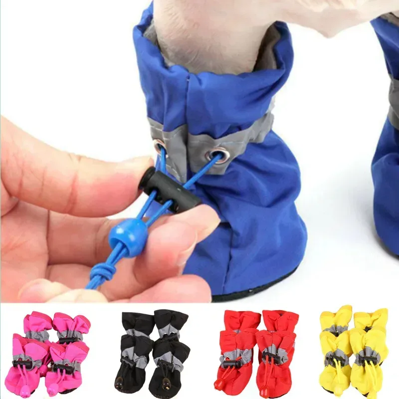 4 Stück/Set Wasserdichte Hundeschuhe Rutschfeste Regenstiefel für Kleine Katzen Hunde Welpen Haustier-Stiefel Pfoten-Zubehör
