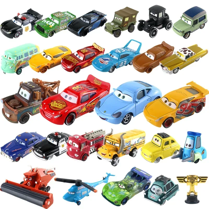 Autospielzeug: Lightning McQueen, Sally Carrera, Mater, Cruz Ramirez, Chick Hicks, Jackson Storm ?   Druckguss-Metall-Geburtstagsgeschenke