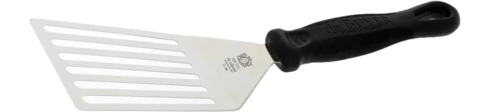 Pfannenwender 30cm abgewinkelt geschlitzt