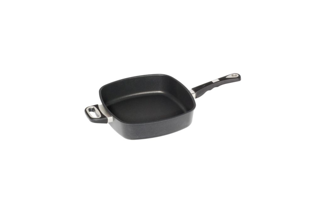 Eck-Pfanne 28x28cm: H7cm m. Griff u. Stiel
