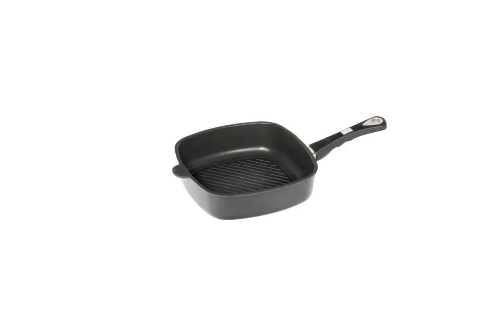 Eck-Pfanne 26x26cm, H7cm mit Grillboden