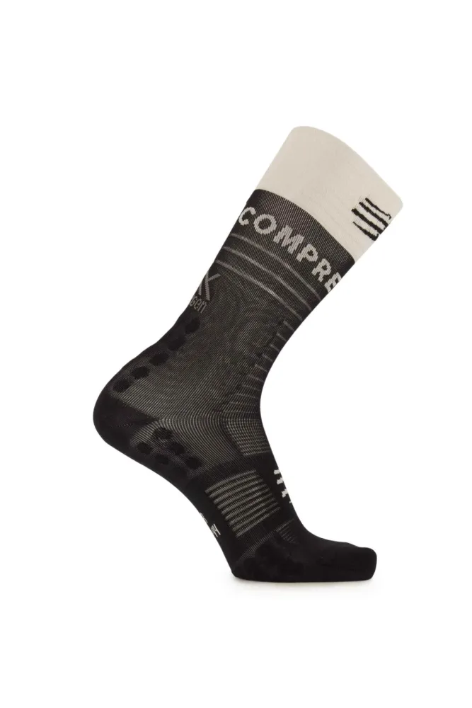 Compressport Mid Compression 35-48 Runningsocken Schwarz, Herren, Größe: IV
