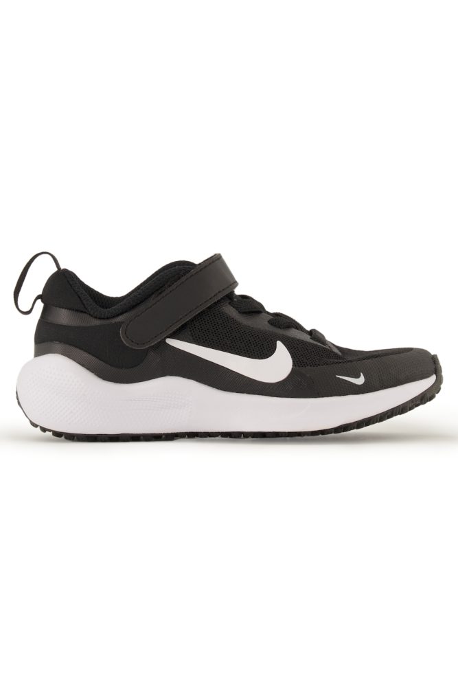 Nike Nike Revolution 7-28 28