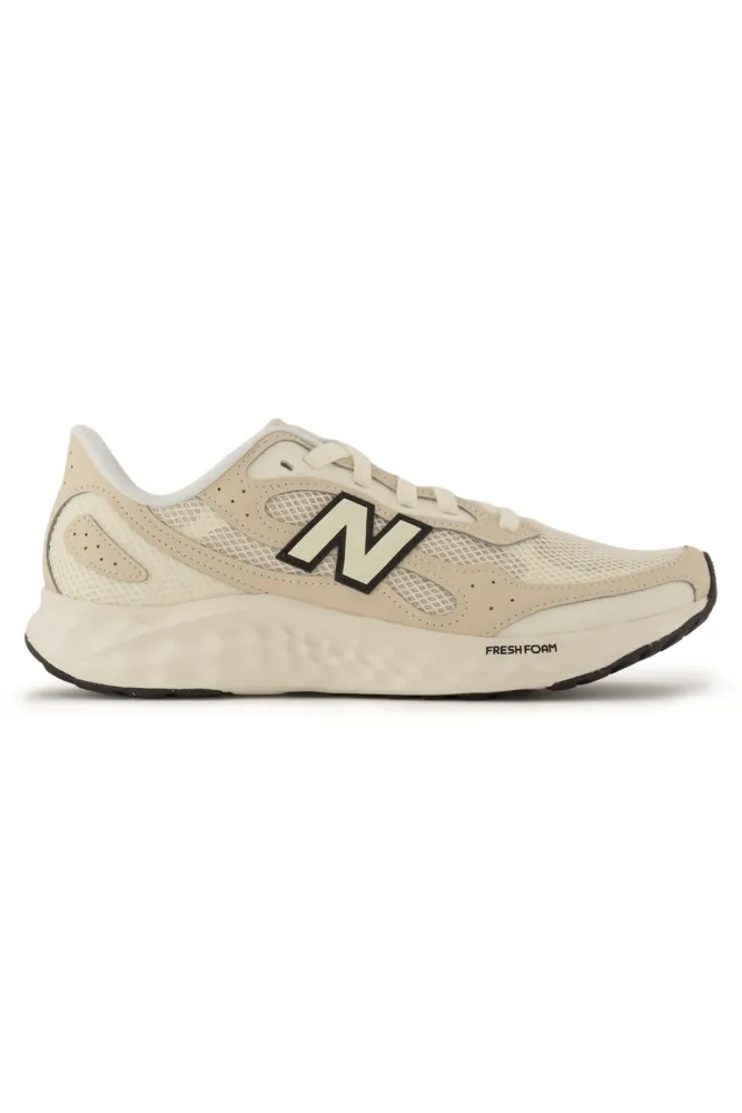 New Balance Arishi v4 Herren Sneaker Beige, Herren, Größe: 8 1/2