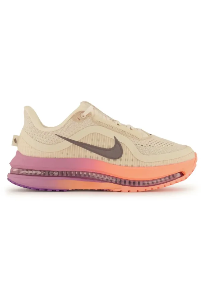Nike Pegasus Premium Damen Laufschuh Orange, Damen, Größe: 8