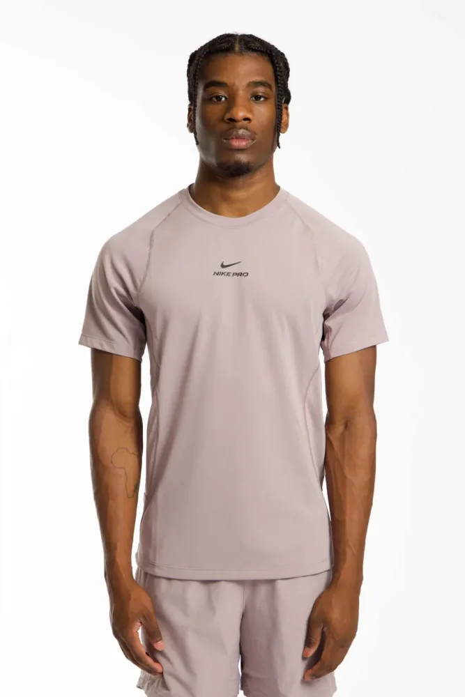 Nike Pro Training Dri-FIT Herren T-Shirt Lila, Herren, Größe: S