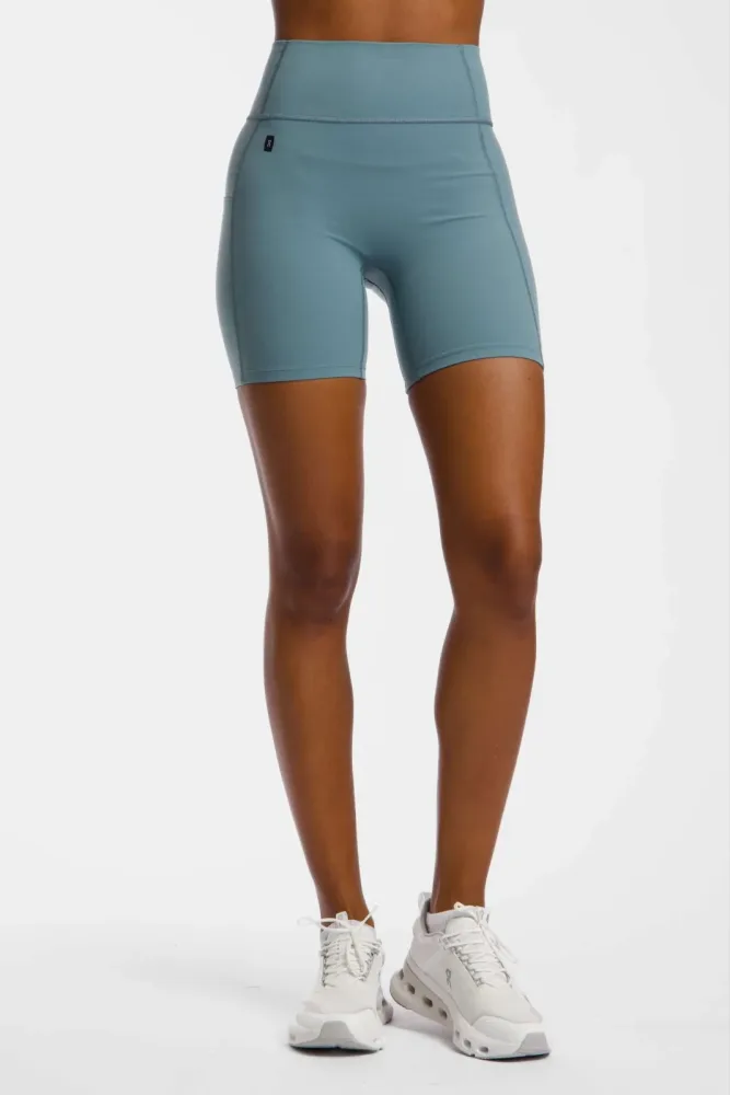 ON Studio Tight Damen Short Grün, Damen, Größe: M
