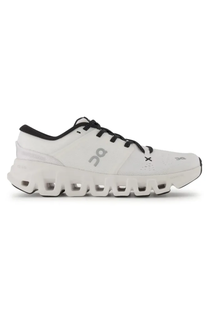 ON Cloud X 5 Herren Sneaker Weiss, Herren, Größe: 7