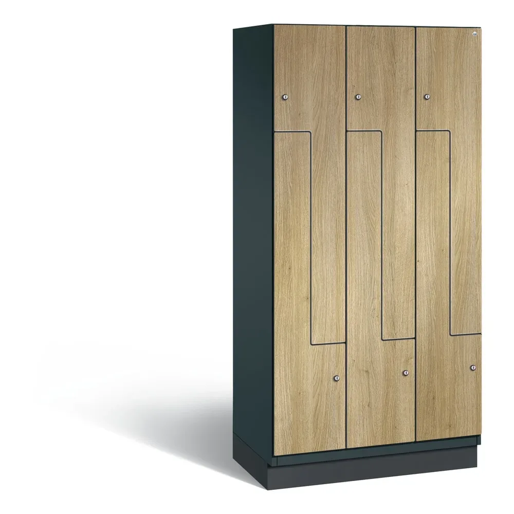 C+P Z-Spind Cambio, 3 Abteile, Abteilbreite 300 mm, HxBxT 1980x900x525 mm, RAL 7016 Anthrazitgrau, Dekor Eiche Sereno, Sockel