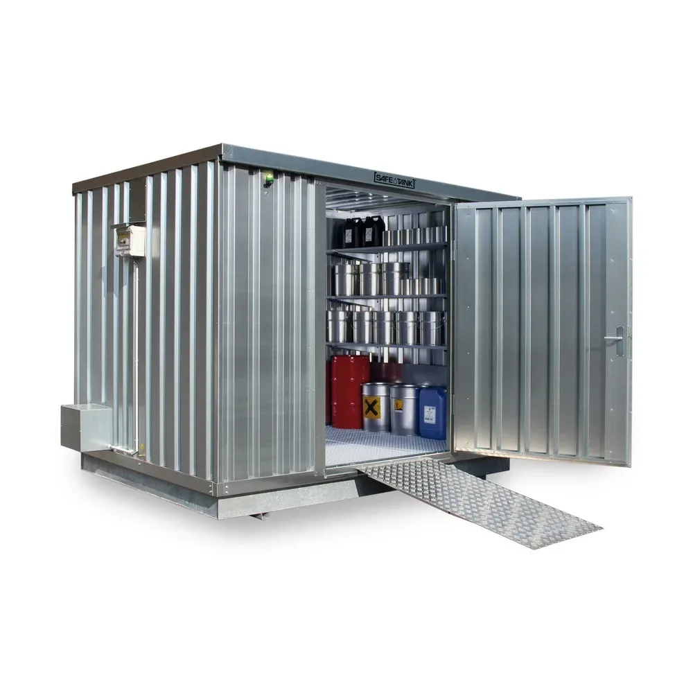 SAFE Tank Gefahrstoffcontainer 1000 ECO, energieeffizient durch bedarfsgerechte Lüftersteuerung, Masse aussen 3350x2170x2310 mm, Einzelflügeltür, mittig in Breitseite, Lagerfläche 6 m²