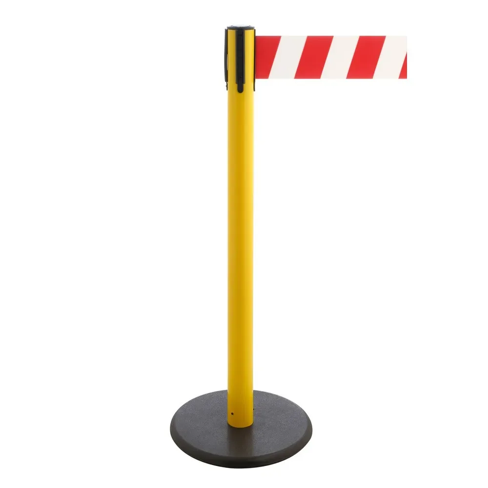 RS-GUIDESYSTEMS® Gurt-Absperrpfosten, Bodenteller aus Guss, Gurtbreite 100 mm, gelb, rot / weiss diagonal gestreift, 3,8 m