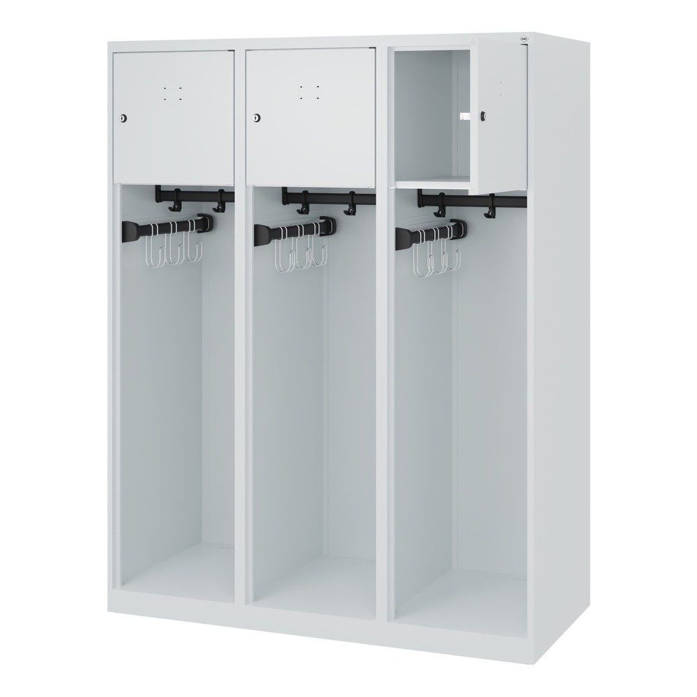 Feuerwehrspind C+P Evolo Youngster, 3 Abteile, ohne Helmhalter, Bodengleiter, B 1200 x T 500 x H 1530 mm, RAL 7035 Lichtgrau