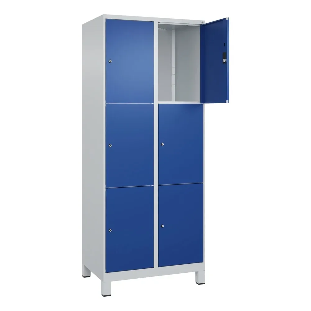 3er-Schließfachschrank Classic PLUS, 2 Abteile, lichtgrau / enzianblau, B 800 mm, 6 Fächer, mit Füßen C+P