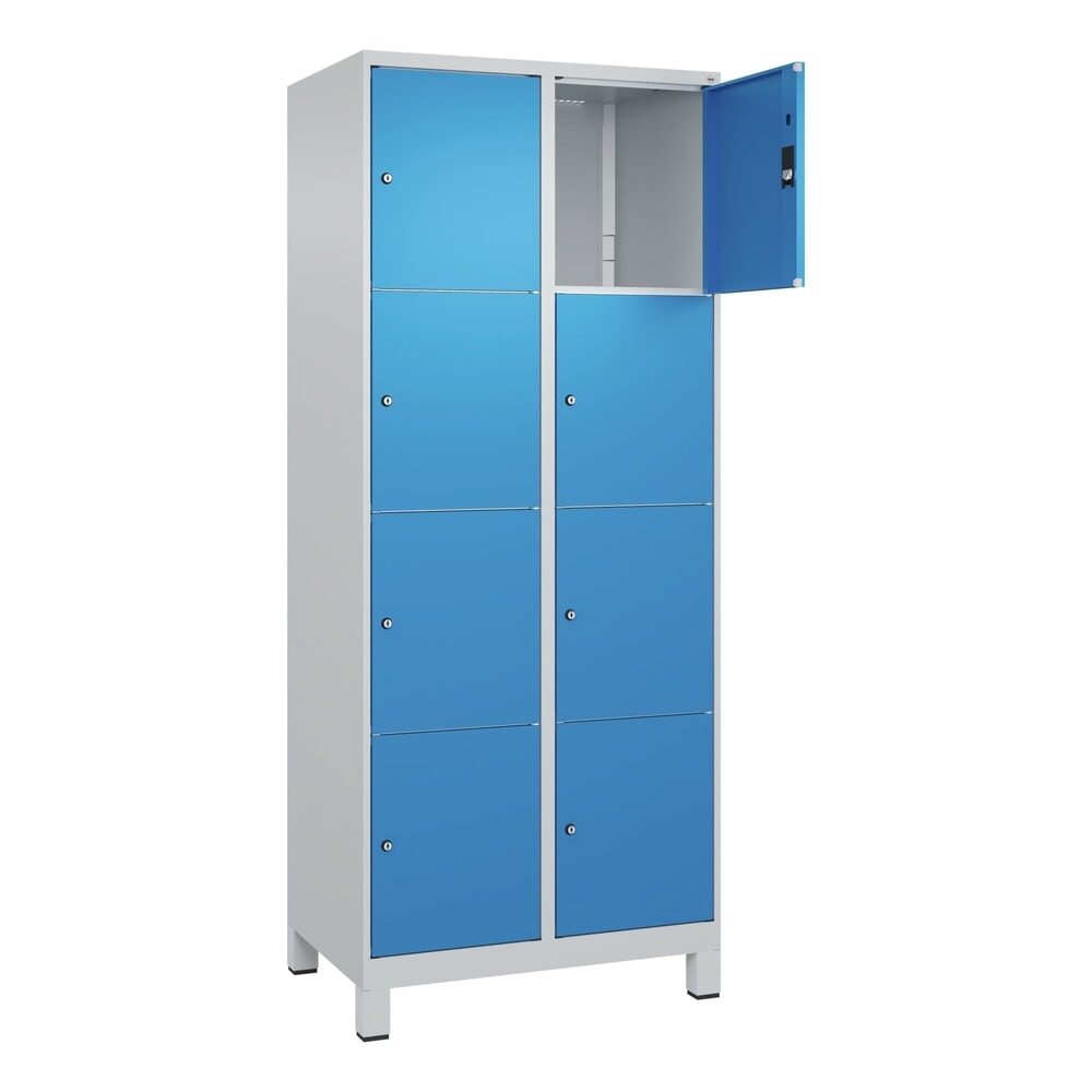 4er-Schließfachschrank Classic PLUS, 2 Abteile, lichtgrau / lichtblau, B 800 mm, 8 Fächer, mit Füßen C+P