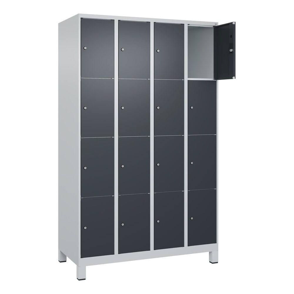 4er-Schließfachschrank Classic PLUS, 4 Abteile, lichtgrau / grau, B 1200 mm, 16 Fächer, mit Füßen C+P
