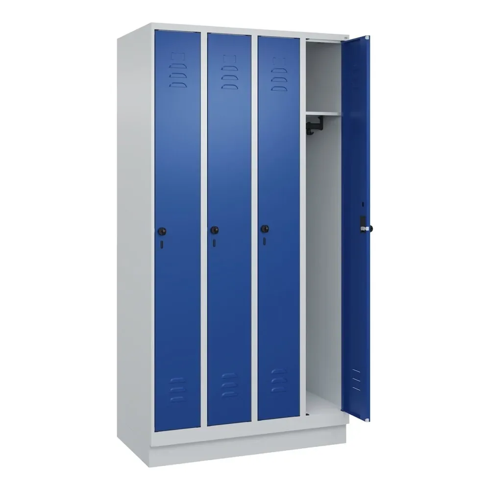 C+P Spind Classic PLUS, Sockel, 4 Abteile, HxBxT 1.950 x 1.000 x 500 mm, lichtgrau, enzianblau, für Vorhängeschloss, ohne Mitteltrennwand