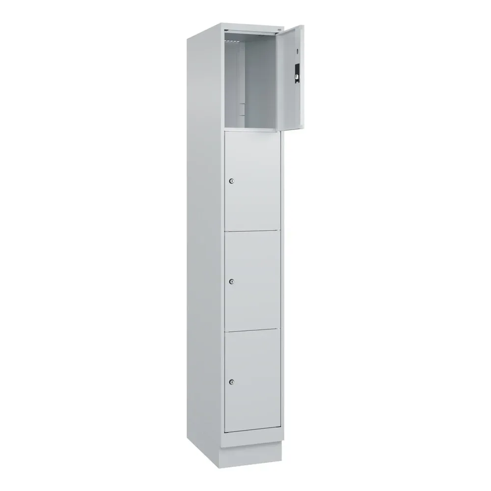 C+P Schliessfachschrank Classic PLUS, Sockel, 1 Abteil, HxBxT 1.950 x 300 x 500 mm, lichtgrau, lichtgrau, 4 Fächer, Zylinderschloss